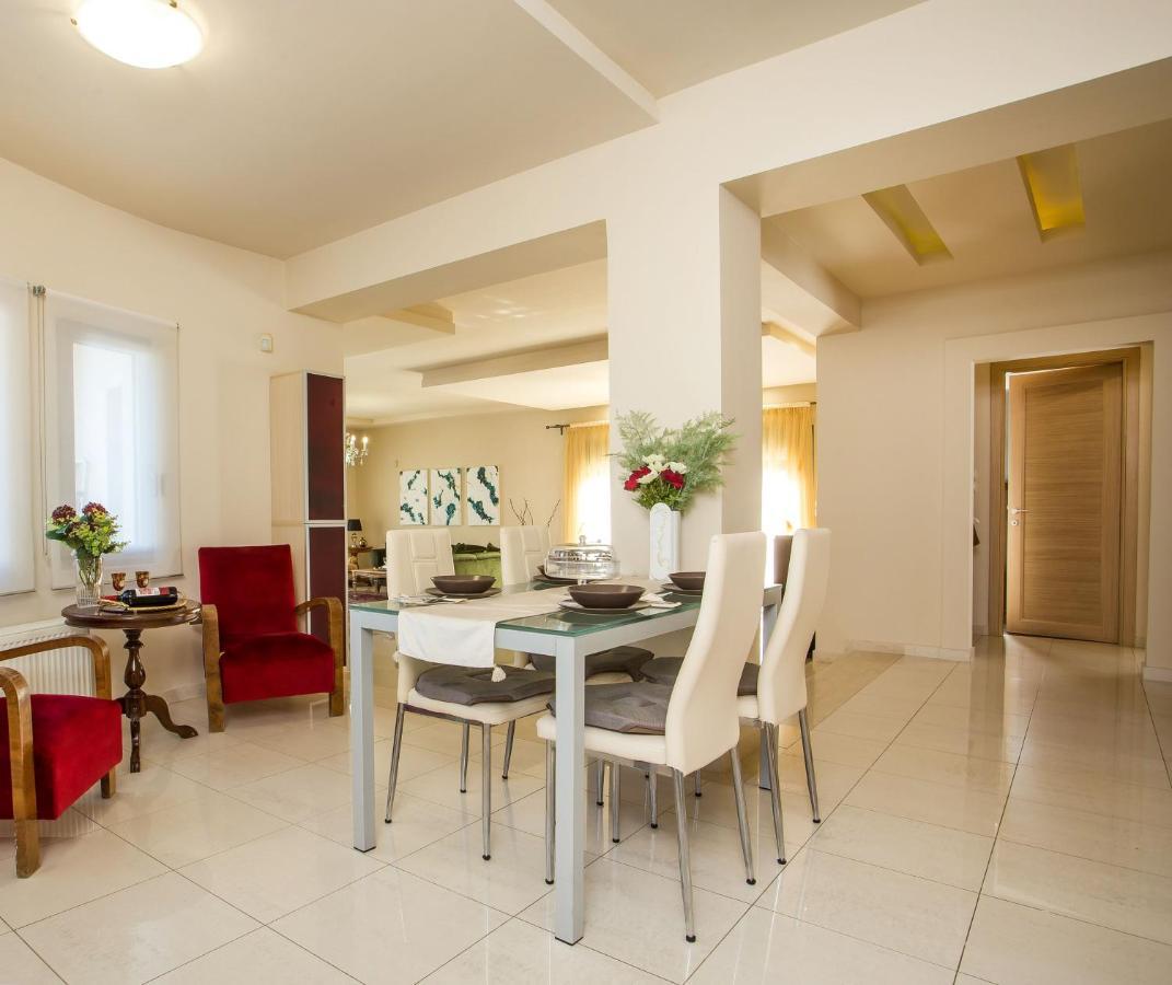 Villa De Manu Rhodes City Bagian luar foto