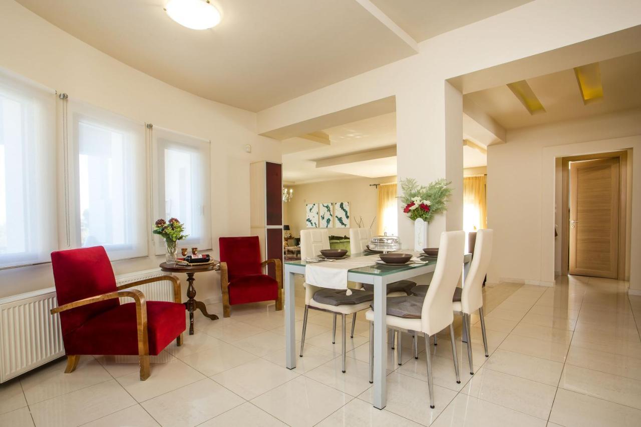 Villa De Manu Rhodes City Bagian luar foto