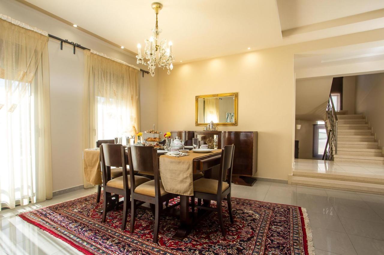 Villa De Manu Rhodes City Bagian luar foto