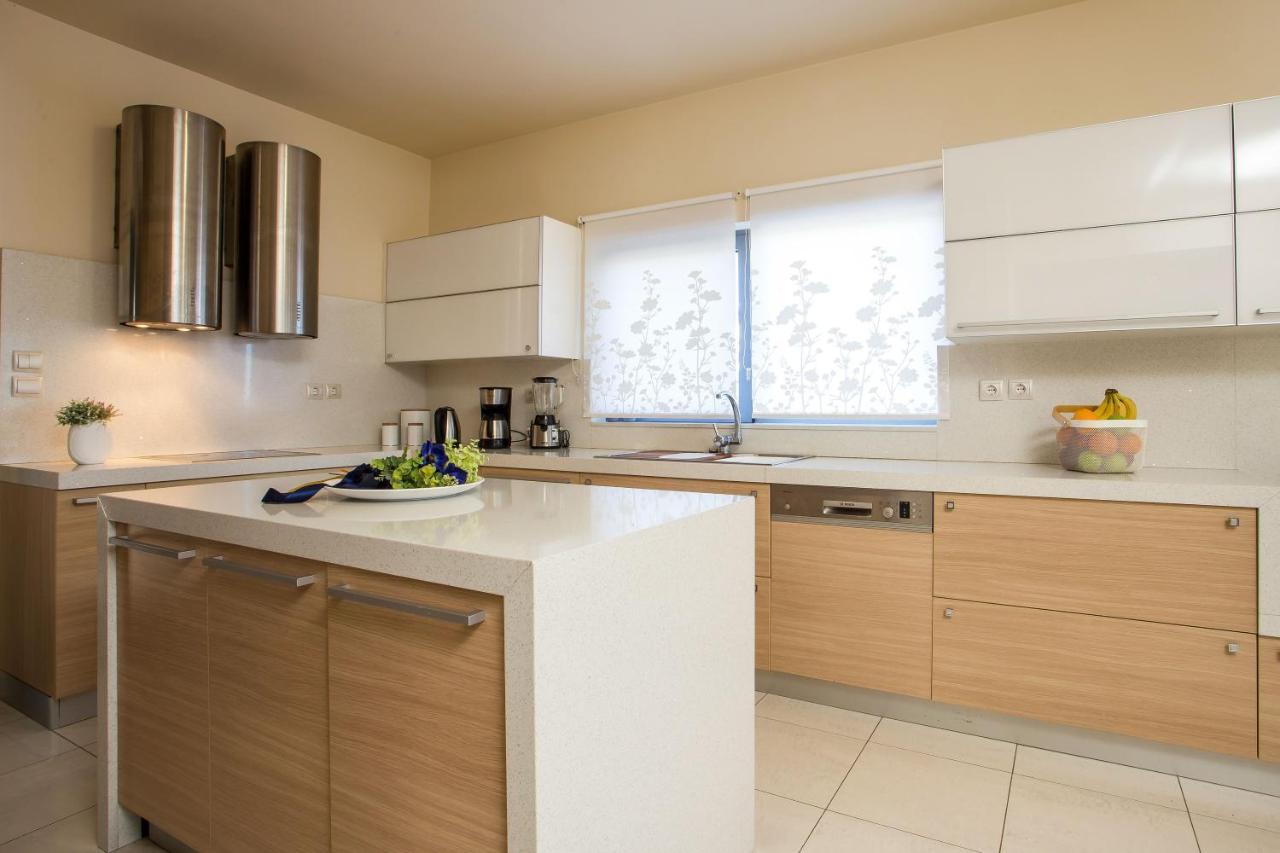 Villa De Manu Rhodes City Bagian luar foto